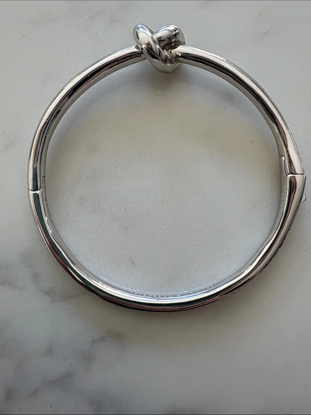 kate spade silver sailor’s knot hinged bangle bracelet - polished silver-tone - Picture 6 of 7